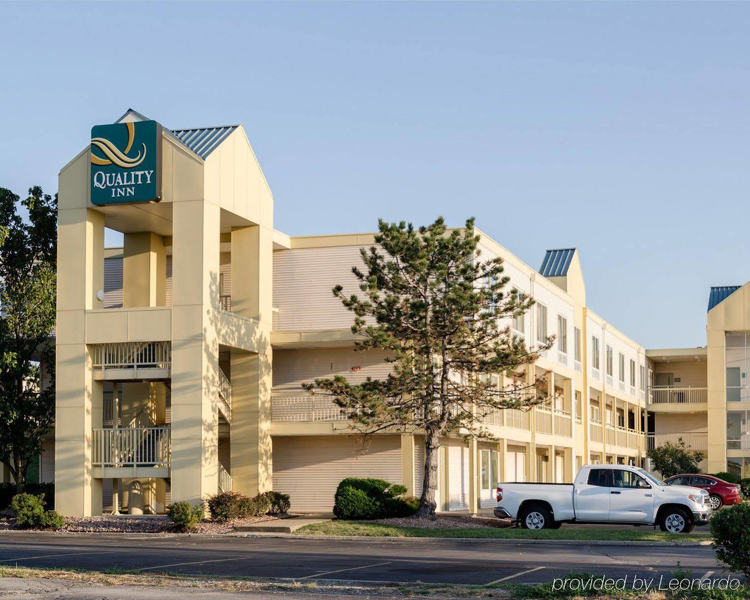 Quality Inn Merriam Kansas Exterior foto